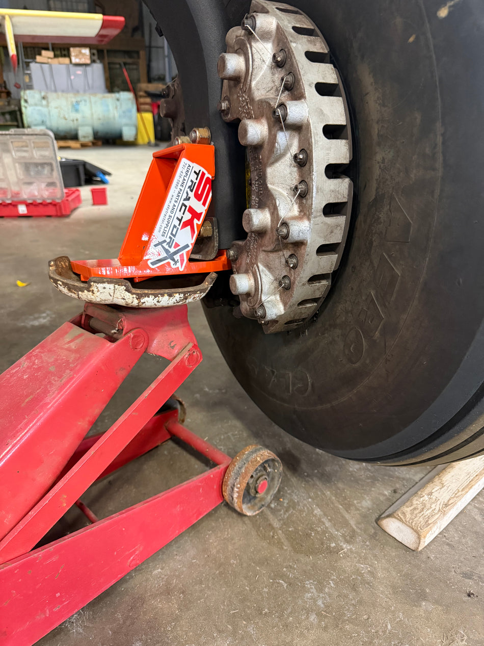 Welded Floor Jack Adapter – Air Tractor Aircraft